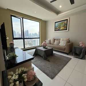 Appartement à 3 Chambres à Coucher