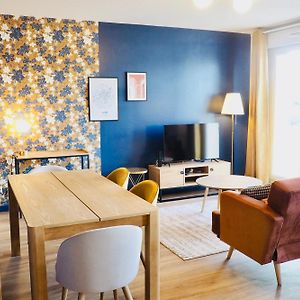 Appartement à 2 Chambres à Coucher