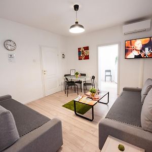 Ideal Accommodation Unirii Square