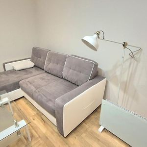 Topolowa Apartament Z Klimatem- Topolowa/Rynek/Pkp