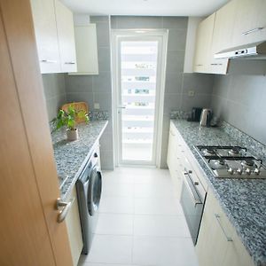 Appartement de Luxe à 2 Chambres à Coucher