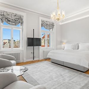 Vodickova Luxury Suites