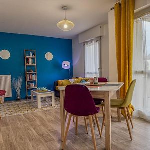 Appartement à 2 Chambres à Coucher