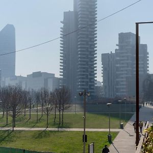 Luxury Apartment In Isola - De Castillia 20