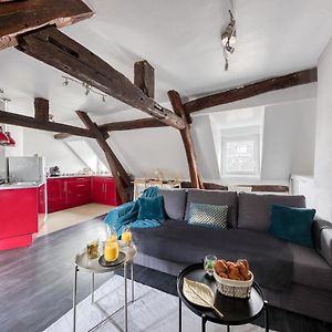 Appartement à 2 Chambres à Coucher
