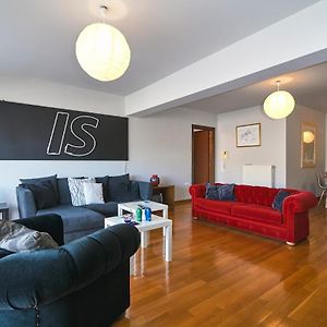 Appartement à 3 Chambres à Coucher