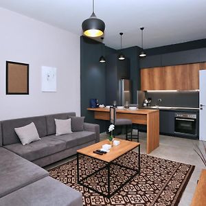Luxurious Apartment Square 21 Tirana
