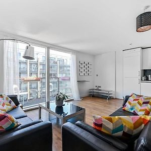 Appartement à 3 Chambres à Coucher
