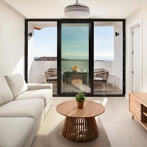Appartement à 2 Chambres à Coucher