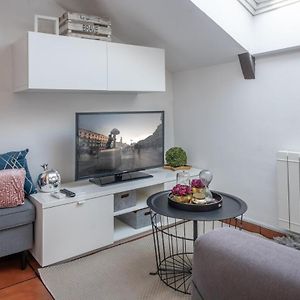 Central And Bright Temporal Penthouse Madrid Center Myr137C