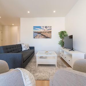 Appartement à 3 Chambres à Coucher
