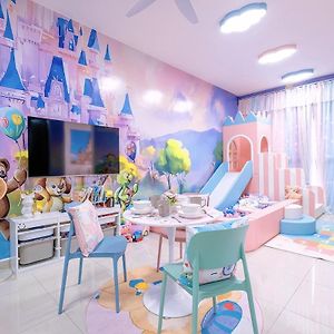Appartement à 2 Chambres à Coucher