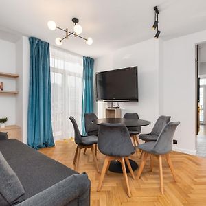 3 Bedroom Apartment Lipowa By Your Freedom