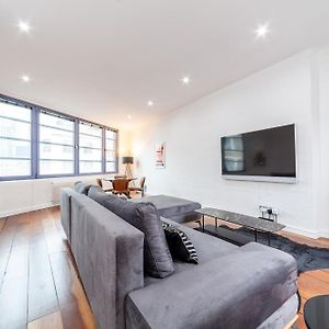 Appartement à 2 Chambres à Coucher