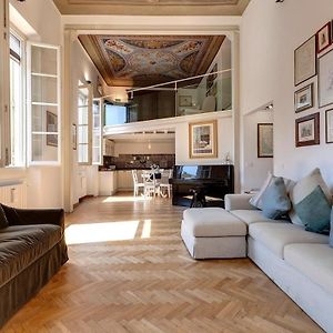 Appartement à 3 Chambres à Coucher