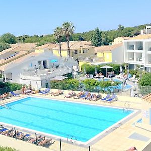 Village Naturiste Port Soleil luxe Piscine