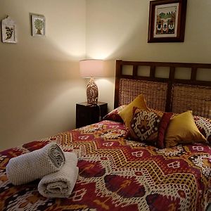 ***** Attic With Impressive Views And Jacuzzi