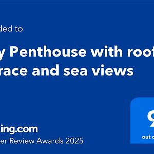 City Penthouse With Roof Terrace And Sea Views