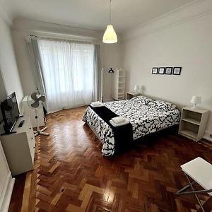 Solo Habitacion Grande Con Balcon