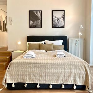 Appartement à 2 Chambres à Coucher