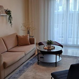 Appartement à 3 Chambres à Coucher