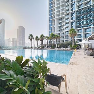 Escape 24 - Luxury Apartments In Damac Maison Prive Business Bay Dubai