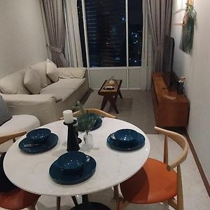Appartement à 3 Chambres à Coucher