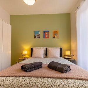 Appartement à 2 Chambres à Coucher