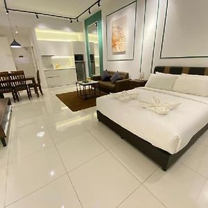 Studio de Luxe Lit King-Size