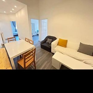Stylish Riverside Rooms