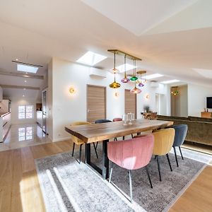 Appartement de Luxe à 3 Chambres à Coucher