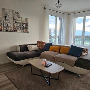 Appartement à 3 Chambres à Coucher