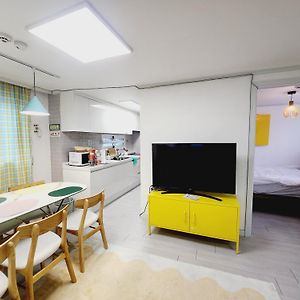 Appartement à 2 Chambres à Coucher