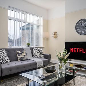 Appartement à 3 Chambres à Coucher
