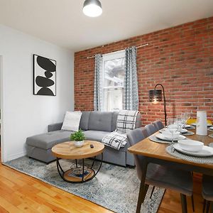 Appartement à 3 Chambres à Coucher