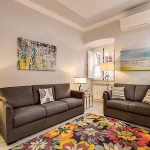 Flat With Terrace By Vatican