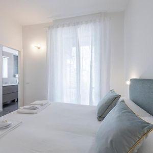 Appartement de Luxe à 2 Chambres à Coucher