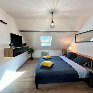 Appartement à 2 Chambres à Coucher