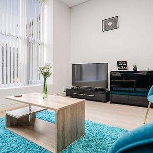 Appartement à 3 Chambres à Coucher