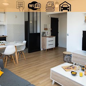 Appartement à 3 Chambres à Coucher