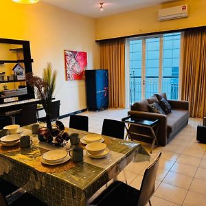 Appartement à 2 Chambres à Coucher