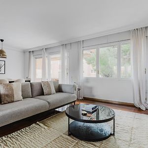 Appartement à 3 Chambres à Coucher