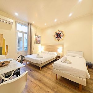 Viva Riviera - 19 rue des Frères Pradignac