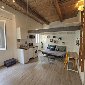 Double Studio - 8 Personnes Max - TERRASSE - CLIMATISÉ - WIFI - 15min Gare