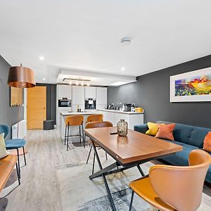 Appartement à 3 Chambres à Coucher