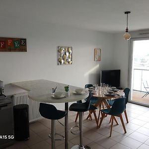 Spacieux T3 Balcon Parking Prive