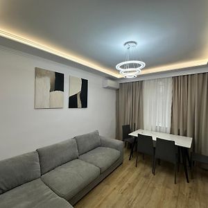 Heart Of Tirana A Cozy Home For City Explorers