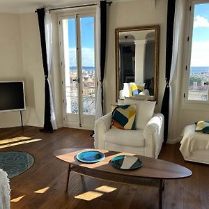 Appartement à 3 Chambres à Coucher