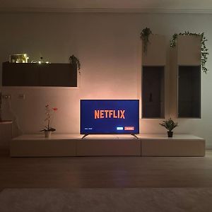 Cabanal Beach House - 10 Min To Ocean , Fastwifi , Smarttv, Ac