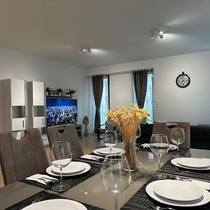 Garden Towers Residence - Free Underground Parking